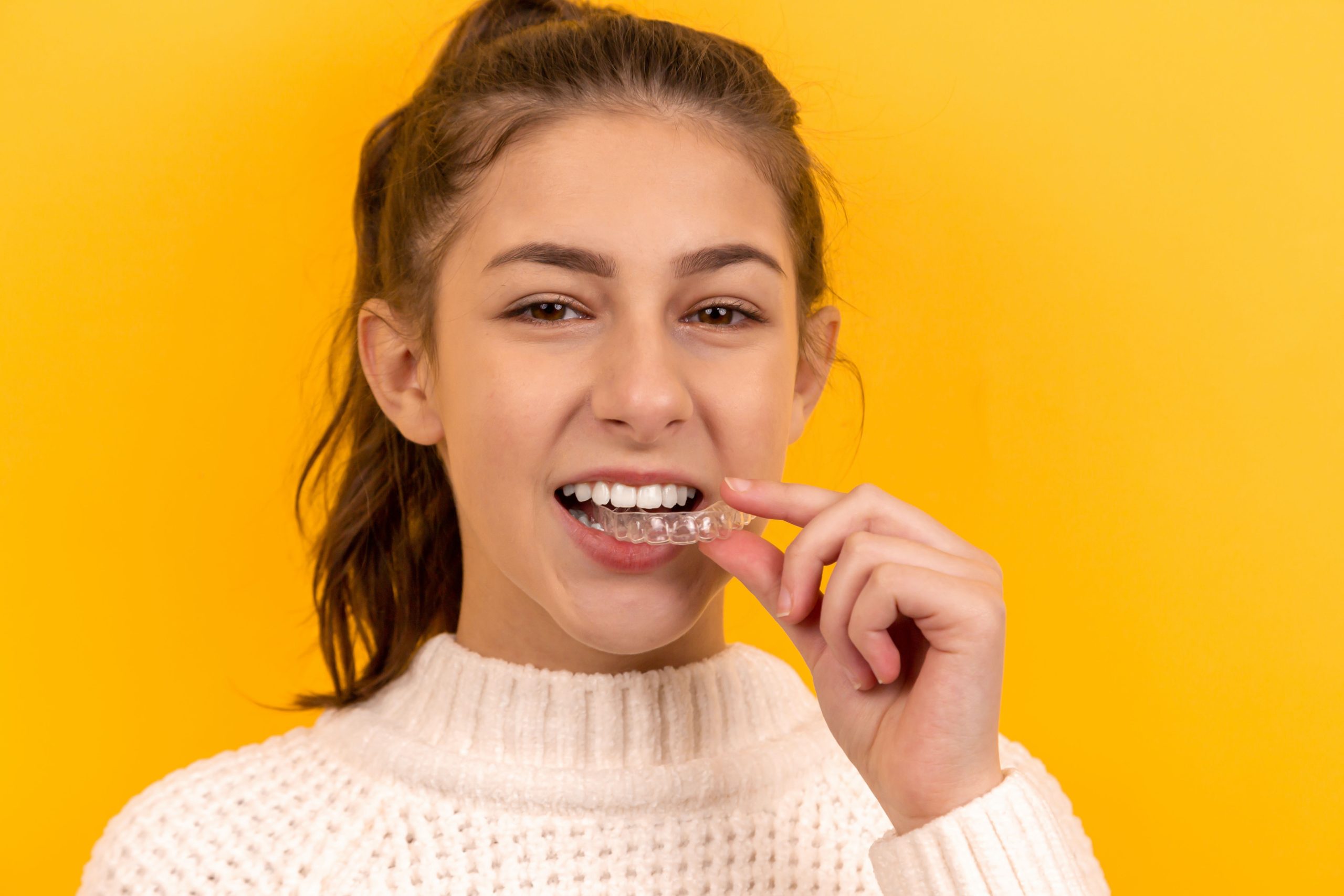How Invisalign Aligners Impact Confidence and Self-Esteem